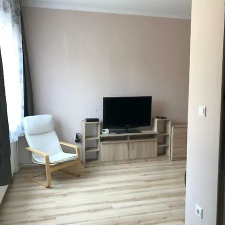 아파트 Varkor Apartman