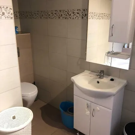 Varkor Apartman 아파트 *